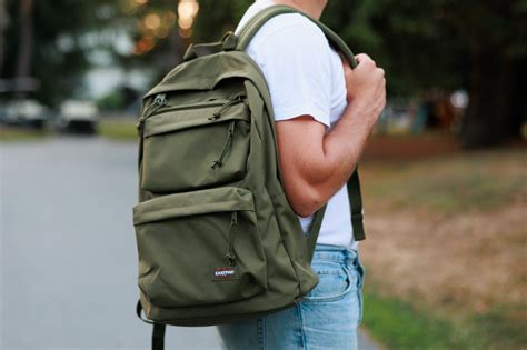 Backpacks 的图像结果