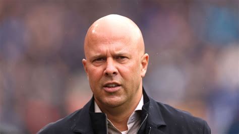 Liverpool ran out of energy vs. Everton, not mentality - Slot - ESPN