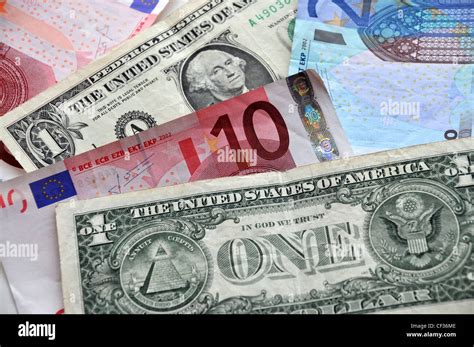 American paper notes hi-res stock photography and images - Alamy