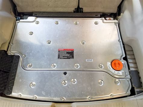 2009 Ford Escape Hybrid, HV Battery Recharge- Pawlik Automotive Repair, Vancouver BC