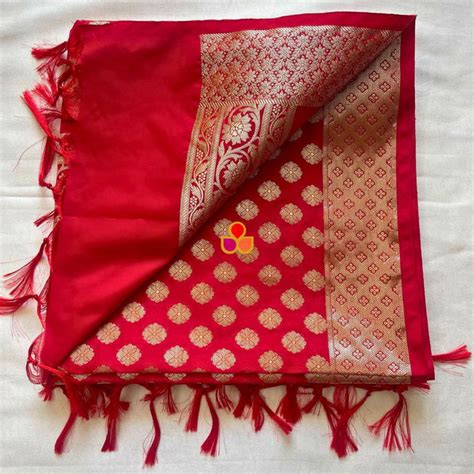 Red Banarasi Silk Dupatta – anokherang