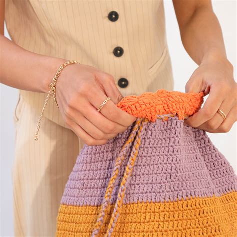 Traveler's Bucket Crochet Bag – Itihasikala