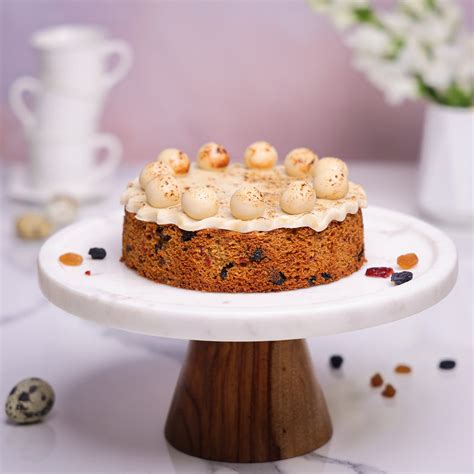 Simnel Cake | Easter Simnel Cake | Traditional Easter Cake – Liliyum ...