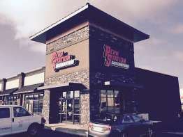 Penn Station Restaurant 的图像结果