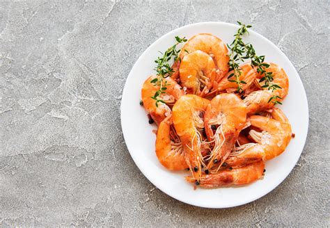 Tips | 4 different types of prawns and how to cook them | NTUC FairPrice