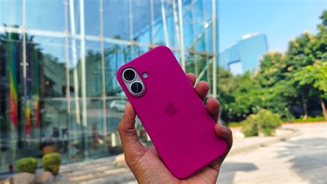 iPhone 16 Price Drop: सबसे बड़ा डिस्काउंट, सिर्फ इतनी रह गई कीमत ...