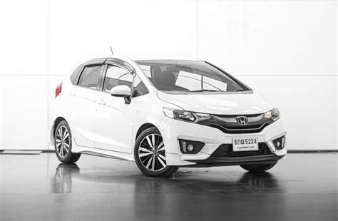 ซื้อขายรถยนต์ Honda Jazz มือสอง มาใหม่ ราคาดี ทั่วประเทศ