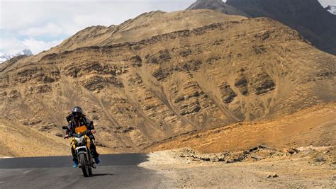 Amazon’s most extreme delivery - About Amazon India