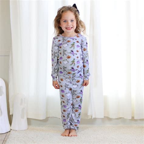Kid's Who's Your Mummy Long Sleeve Pajamas | The Royal Standard