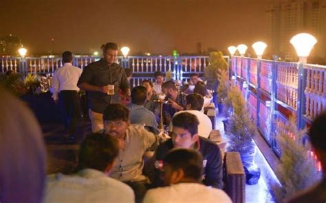 Check Out The Best Places For Hookah In Bangalore | WhatsHot Bangalore