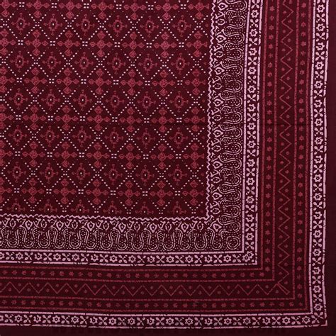 Maroon Retro Print Pure Cotton Jaipuri Dabu Bedsheet – JaipurFabric®
