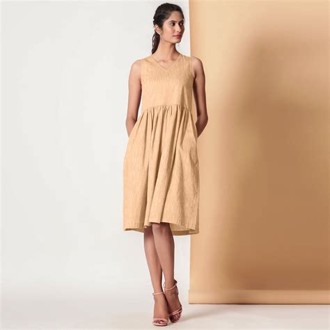Buy Peach Mellow Yarn Dyed Cotton V-Neck Yoked Midi Dress Online at ...