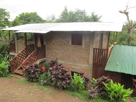LA HERMANDAD RESERVA NATURAL Y REFUGIO DE VIDA SILVESTRE (San Ramon ...