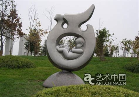 長春雕塑公園舉辦“萬人看雕塑”公益活動_藝術中國
