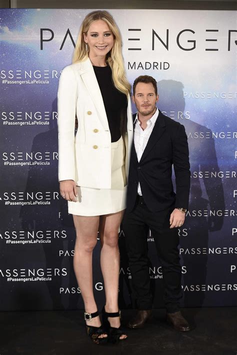 Tall Jennifer Lawrence by Giganta15 on DeviantArt