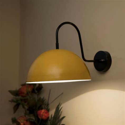 Buy HOMESAKE Metal Wall Lamp from Homesake at just INR 1998.0