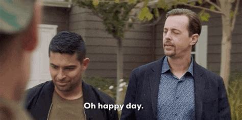 Oh Happy Day GIFs | GIFDB.com