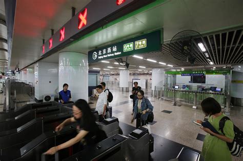 探访|北京地铁7号线周五周日延长运营1小时_手机新浪网