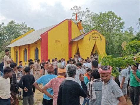 Converted man demolishes self-built temple in Chhattisgarh, communal ...