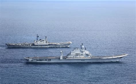 INS Vikramaditya Comes Home [Photographs] - AA Me, IN