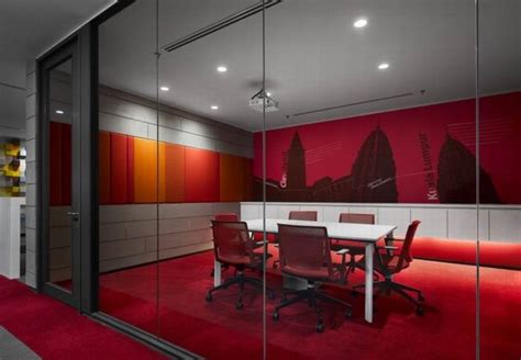 100平米办公室设计装修-简约型办公室