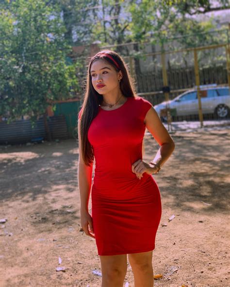 Salma Flores - Foto #9543 | Profile Rate