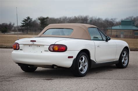 2000 Used Mazda MX-5 Miata For Sale | Car Dealership in Philadelphia