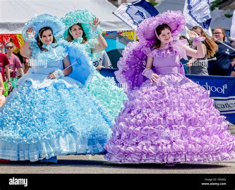 Mobile azalea trail hi-res stock photography and images - Alamy