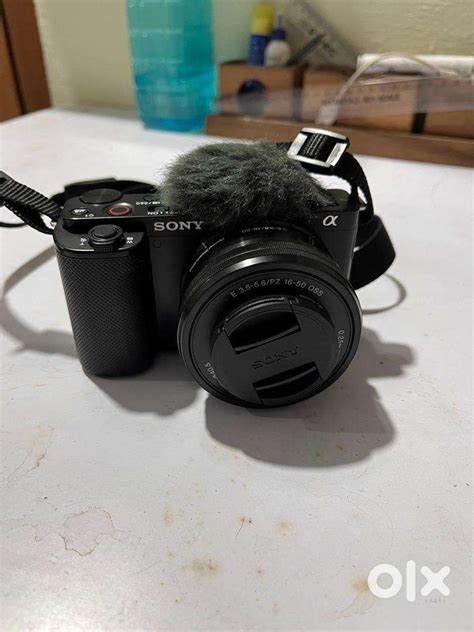 Sony ZvE10 Camera with kit lense full kit 100% Condition with warrenty ...
