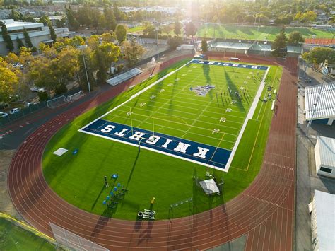 Sports School 的图像结果