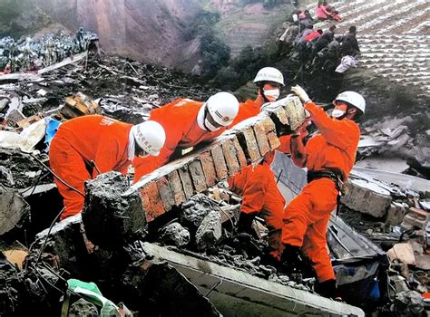 四川雅安地震已致4死41伤 两部门预拨3000万元支持抗震救灾