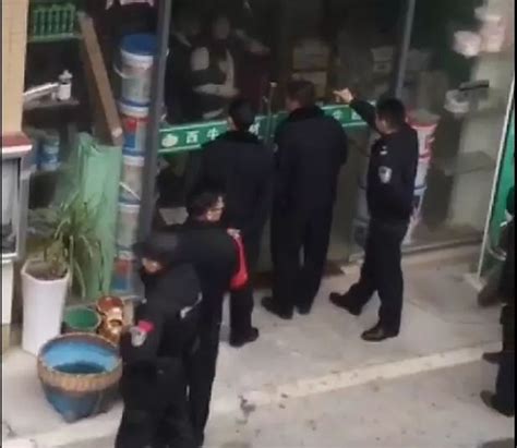 江西男子先后挟持3人 与警方对峙现场-搜狐大视野-搜狐新闻