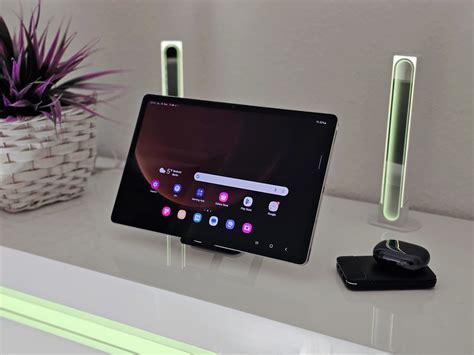 Обзор Samsung Galaxy Tab S9 FE+ (Plus) - Большой планшет с ярким ...