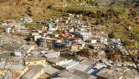 Mayali Pass Trek Offers An Exhilarating Adrenaline-Filled Experience