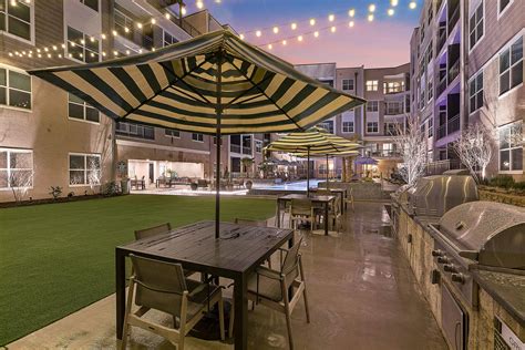 Gallery - Jewel on Landmark