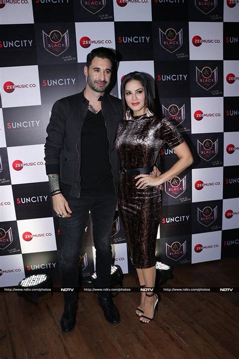 Catching Up With Kangana Ranaut: Photos | कंगना, सारा और काजोल दिखे अलग ...