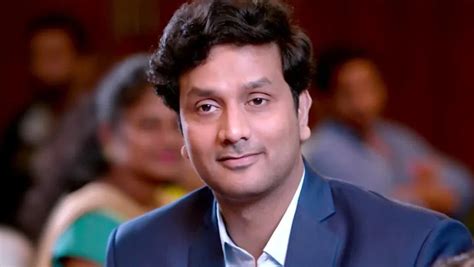 Watch Mrs. Subbalakshmi Season 1 E1 - Ep 1 - The Missing Wife - Mrs ...