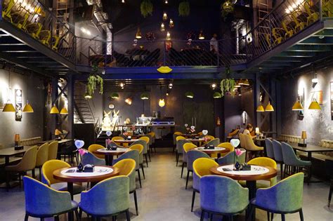 Rule 24 For Live Music, Cool Space & Fusion Food! | LBB