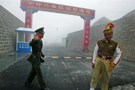 中共国防部秘邀印媒见军方高层 为局势降温？ | 中印 | 边境对峙 | 大纪元