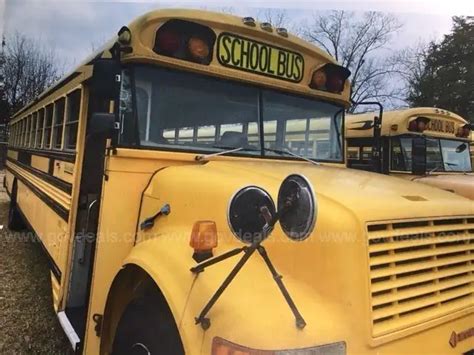 1991 International 3800 | GovDeals