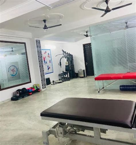 Kushanvi physiotherapy osteopathy & chiropractic clinic