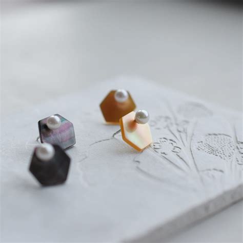 Trocas Shell Gem Cut K14GFピアス | artworks Pez [ハンドメイドシルバー・シェルジュエリー]