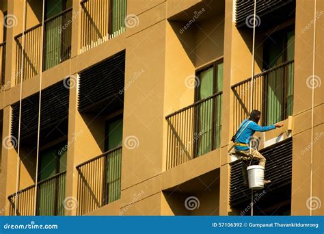 High-Rise Building Painting 的图像结果