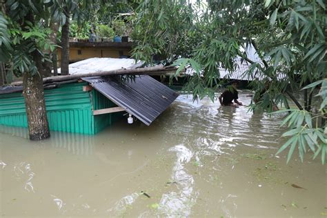 Neck-Deep Water, Makeshift Rafts, Inundated Homes: The Bangladesh ...