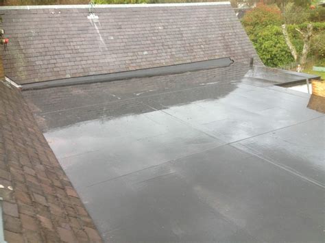The Benefits of EPDM Rubber Roofing | ABC Roofing Company