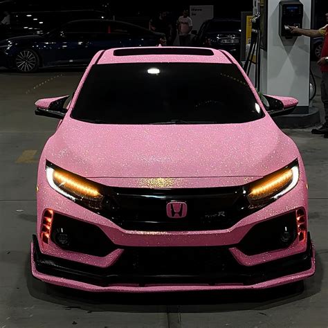 Pink Honda Civic Cars at Dealership