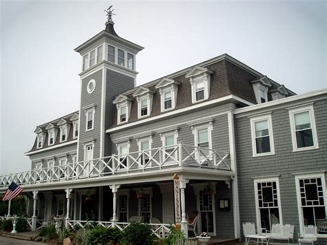 1661 INN RESTAURANT, New Shoreham - Restaurant Reviews, Phone Number ...