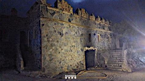 Incendi a una sala adjacent del castell de Riudabella | EFMR.cat