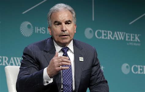 Cheniere Energy extends contract for CEO Jack Fusco