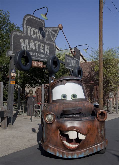 Mater’s Junkyard Jamboree | A Cars Land Experience | Simply Being Mommy